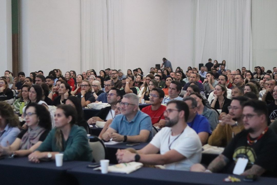 Escola de Diretores 2025: inscrições vão até quinta-feira