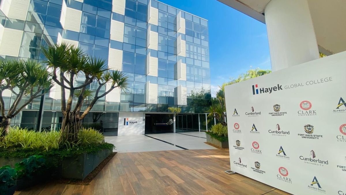 Hayek abre processo seletivo para o 2º semestre