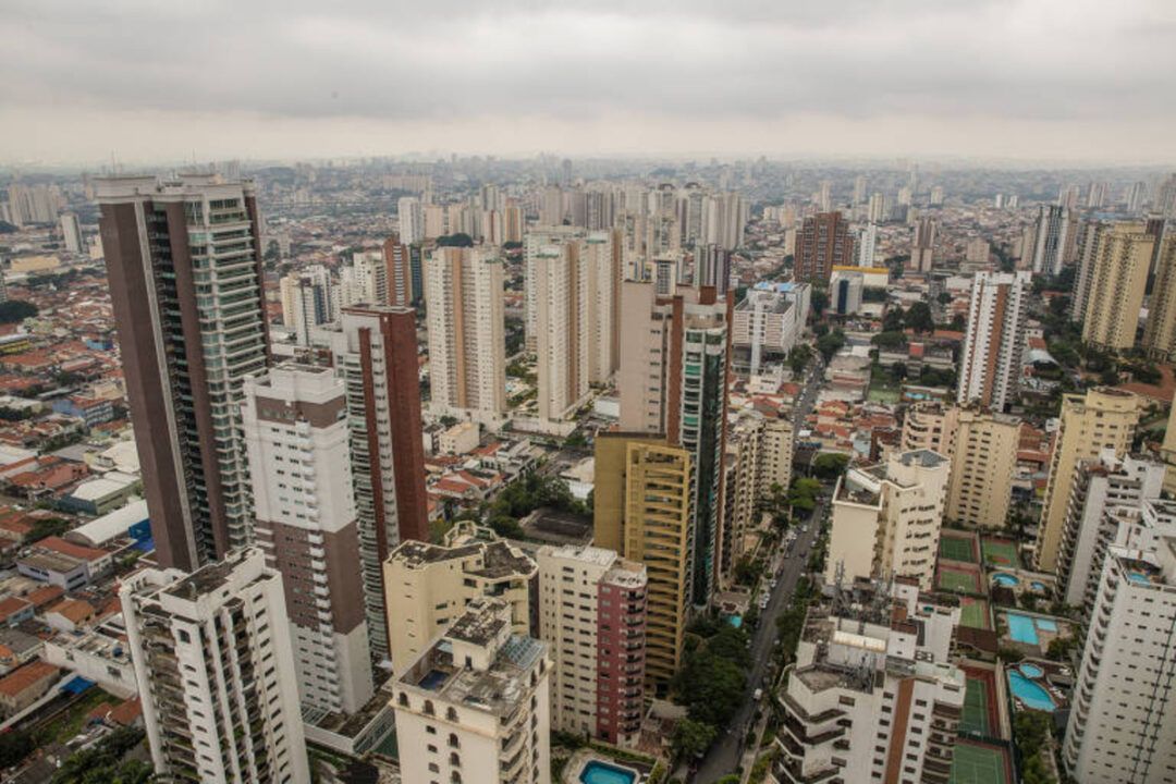 Alta no aluguel atrai investidores para renda recorrente