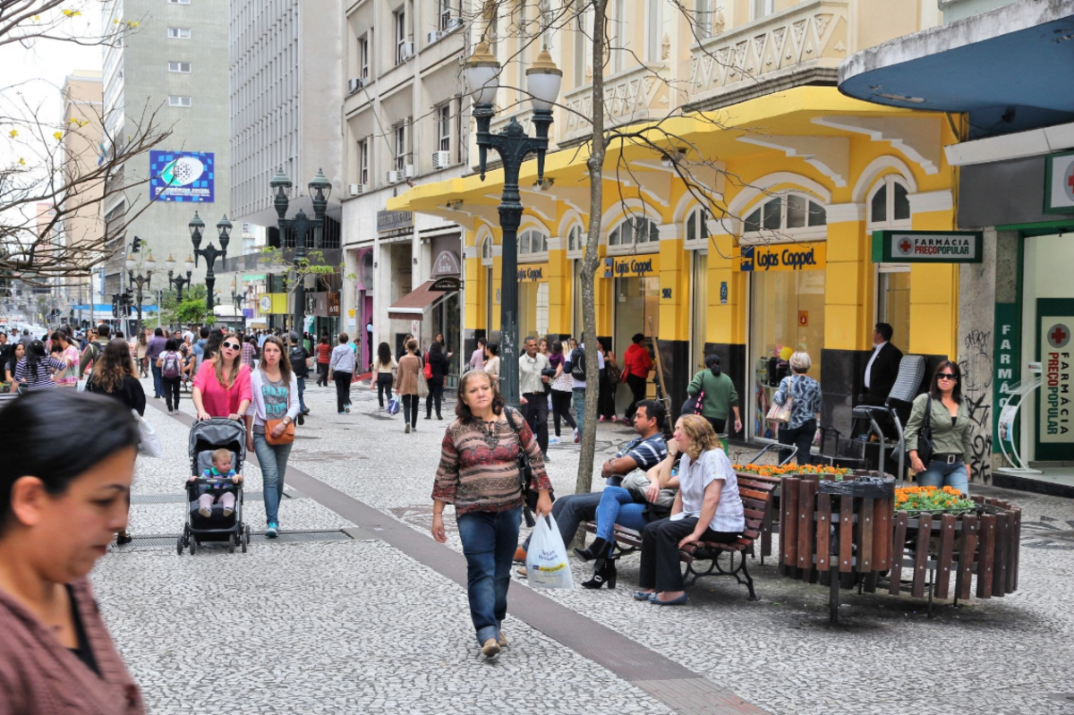 Público do varejo tradicional torna-se mais seletivo em meio a pressões econômicas